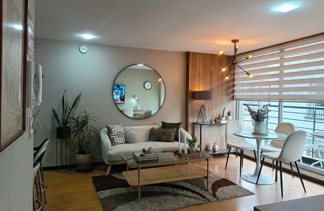 Apartamento VIP(DOS Habitaciones) + Cama Queen + Balcón Piso 7 - Parqueadero