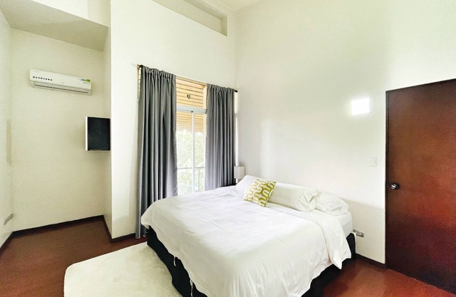 ViVe Resort Cariari - Hidromasaje y Pisciana privada