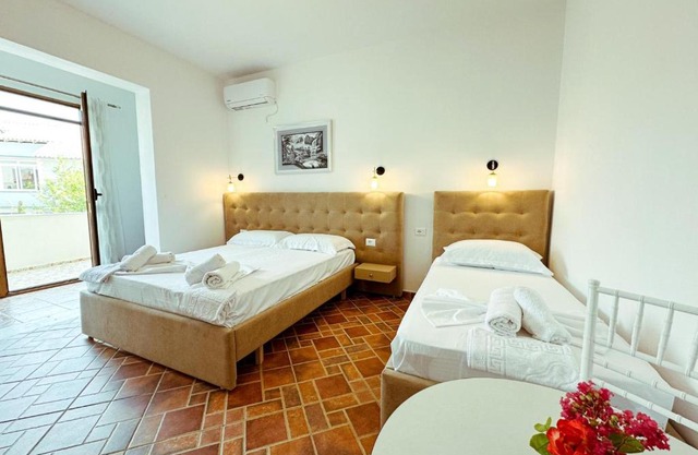 Vizion Hotel