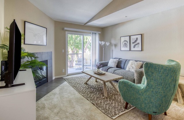 Lovely 2BR in Foster City, Parking + Pet-Friendly