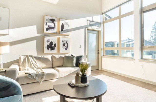 Modern Apartment in Prime Location (ID9541X01)