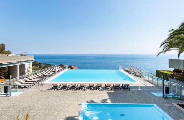 Vue mer incroyable aux portes de Monaco
