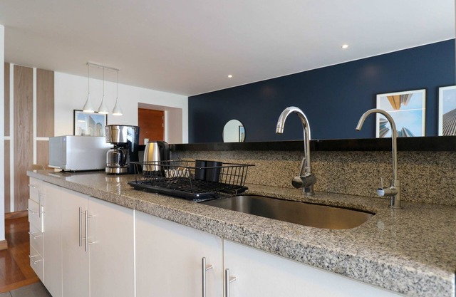 w Classy 2BR in Miraflores