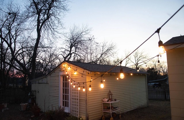 Walk to Historic DT or hop on the Chaparral Trail walk/bike paths 2 doors away!
