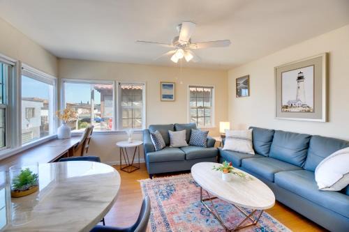 Walk to Sand and Surf - Bright Manhattan Beach Apt!