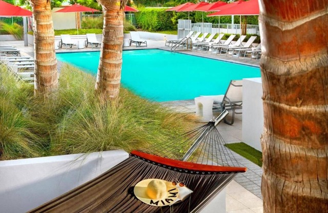Walk to Surfside Beach from This Well-Appointed Suites w/ Kitchenette - 3 Units