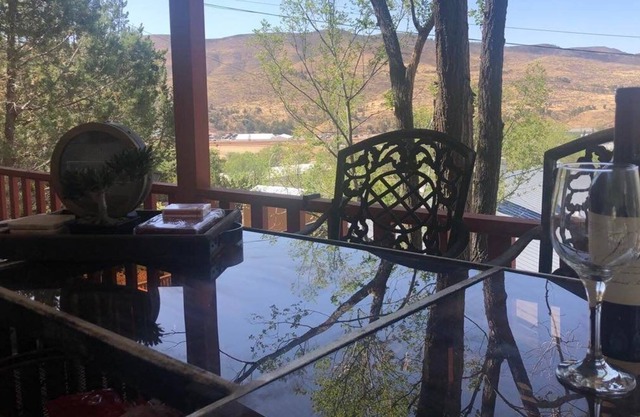 Watch the horse racing from your balcony!