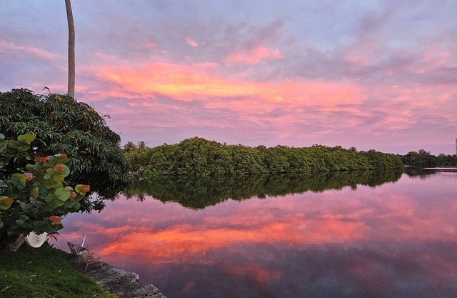 Lakeside Beauty..2b / 2b .. Excelente ubicación ... simplemente cielo