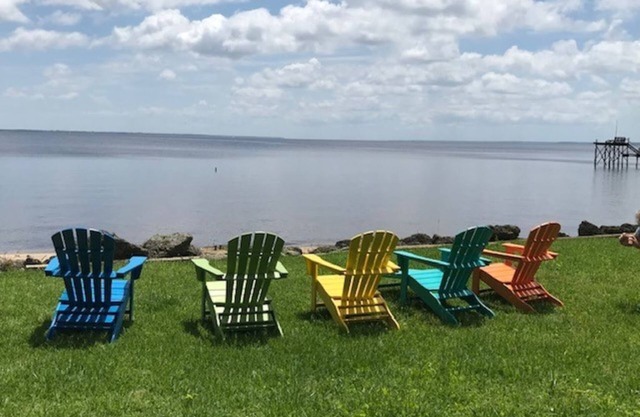 Waterfront 3 bedroom dog-friendly cottage with a million-dollar view