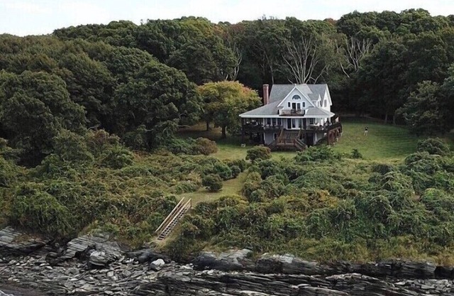 Frente al mar, hermosa casa, puestas de sol sin aliento en Prudence Island