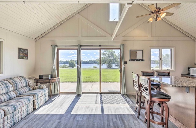 ¡NUEVO! Waterfront Butternut Lake Inicio w / muelle privado