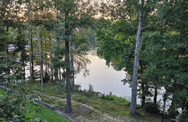 Waterfront Condo on Lake Marion