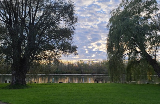 Waterfront Home near Chautauqua Lake! Many Amenities!!