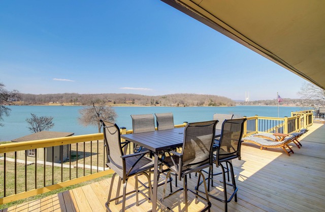 Waterfront Kingston Apartment w/ River Access!
