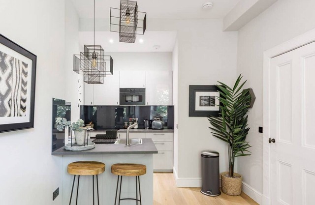 Apartamento de lujo Holyrood Park City Center