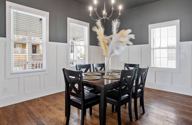 Welcome 2 Windsor- 2 bedroom Ranch