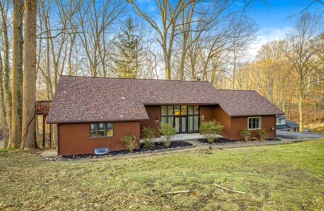 Welcome to Woodview Estates!