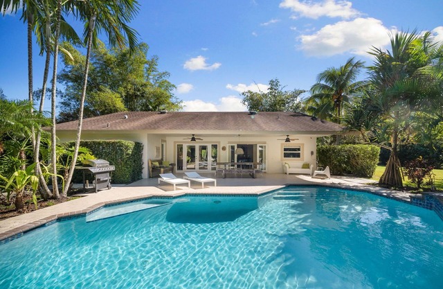 THIS IS YOUR SANCTUARY/ HEATED POOL