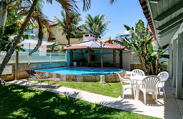 Casa bien amueblada, todo nuevo, piscina, barbacoa.