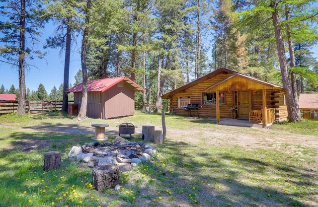 'Reynolds Roost' Near West Side of Lake Koocanusa