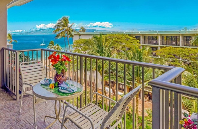 Whaler 6th Floor Oceanview Studio 0 Bedroom Condo by RedAwning