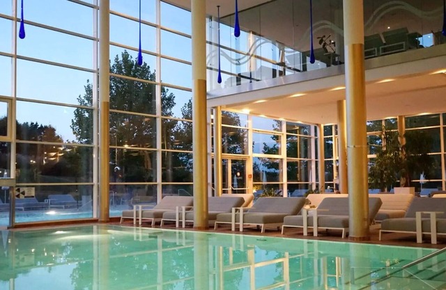 Whirlpool Suite "Amadeus" - View - Far-reaching view - Golf & Wellness