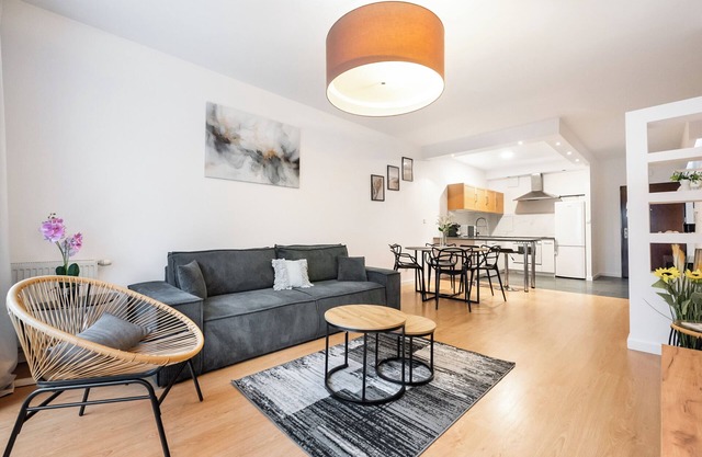 Wilanów Sarmacka Stylish Apartment