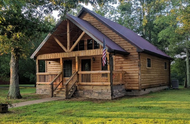 Wildcat Cabin Getaway cerca de las atracciones históricas y parques estatales de Kentuckys