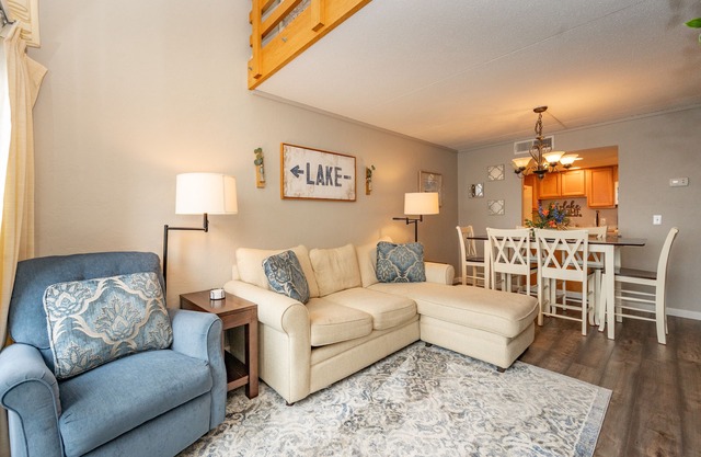 Will O' The Wisp 505F: Lakefront 3 Level Condo with 3 Bedrooms, 2 Baths
