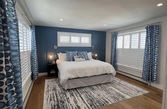Willard Beach, South Portland Charming new home, steps from the beach!