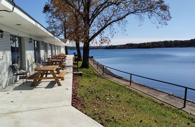 Willow Beach Resort