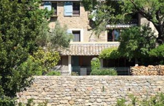 Casa de viticultor en el corazón de un bonito pueblo