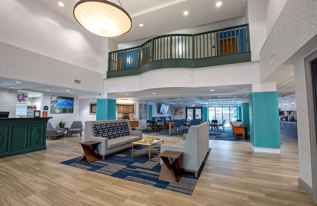 Wingate by Wyndham Lafayette Airport