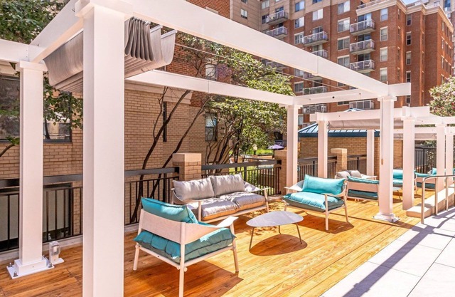 Wonderful 1 Bedroom Condo at Ballston