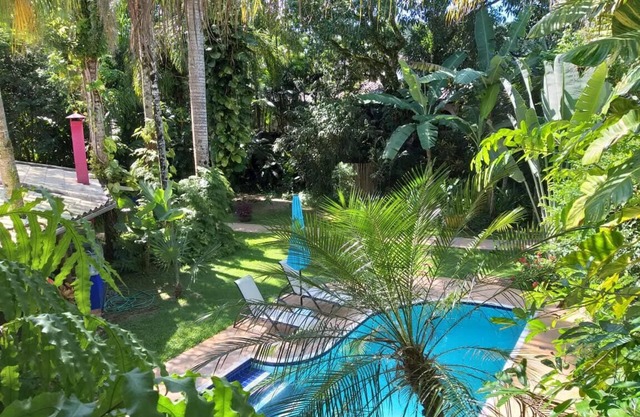 Casa Maravillosa con 5 suites en Barra do Sahy