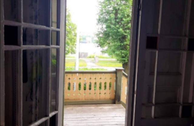 Wonderful holiday apartment in the middle of Stockholm and 50 meters from the lake and swimming area