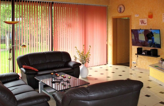 Preciosa casa de vacaciones privada con TV, patio, mascotas permitida y aparcamiento