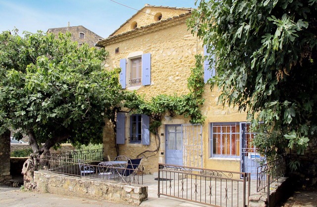 Preciosa casa de vacaciones privada con WIFI, TV, terraza, vista panorámica, aparcamiento