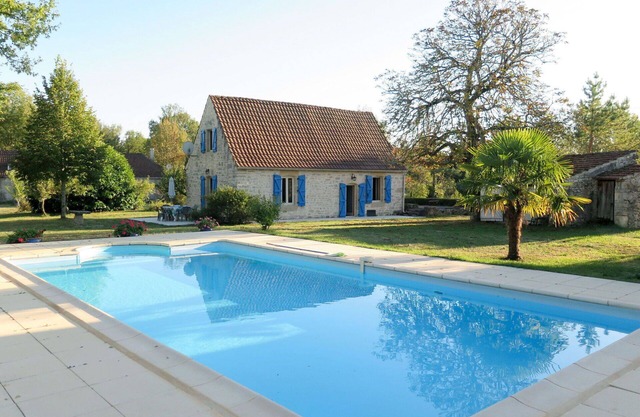 Casa de vacaciones privada con piscina privada, WIFI, TV, terraza, mascotas permitida, aparcamiento