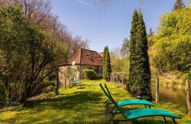 Preciosa casa de vacaciones privada con TV, terraza, mascotas permitida y aparcamiento