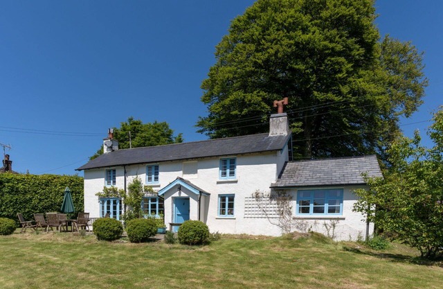 Preciosa casa de vacaciones para 8 personas con WIFI, TV, mascotas permitida y aparcamiento