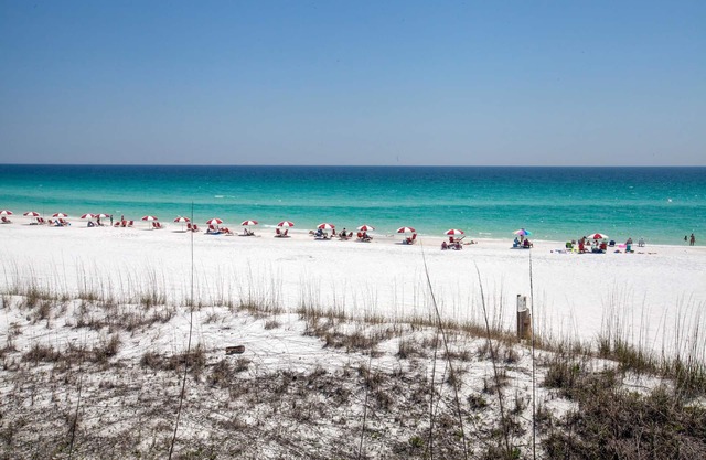 Woodland Shores Beach Resort by Panhandle Getaways
