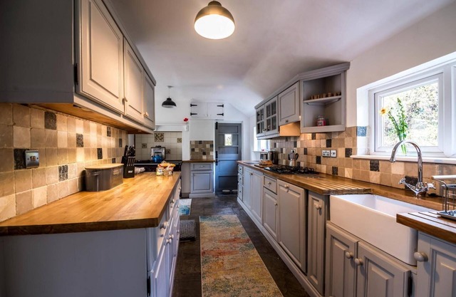 Woodpecker Cottage - Sheepswalk Farm - 2 Bedroom Cottage - Stepaside