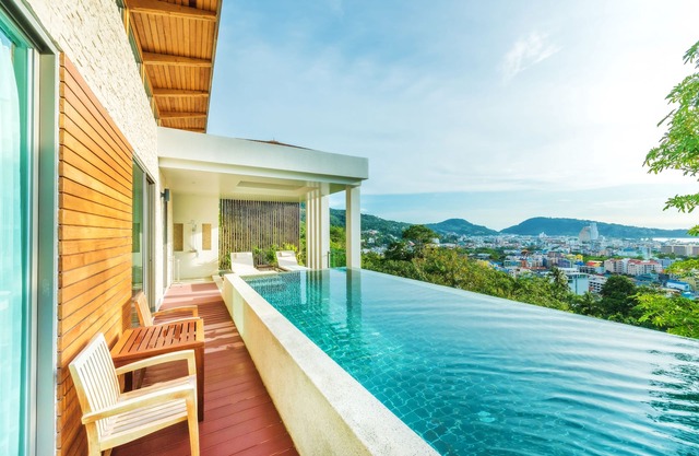 Wyndham Sea Pearl Resort Phuket
