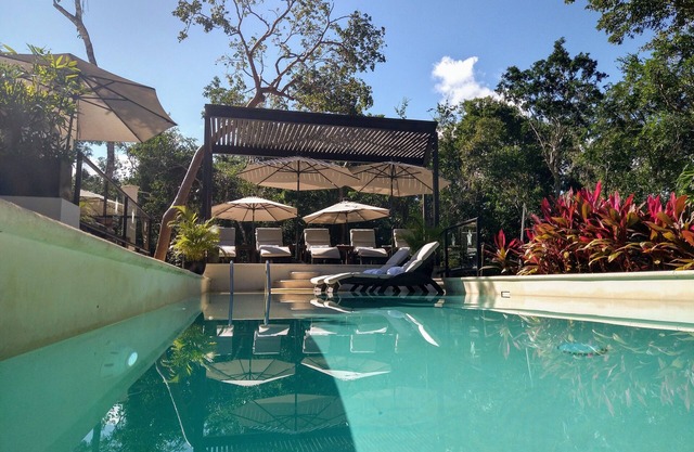 Xaha Villas Suites & Golf Resort