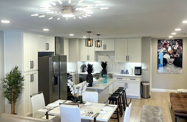 Xlnc house spring valley 3bed 2bath 20 min from airport & downtown