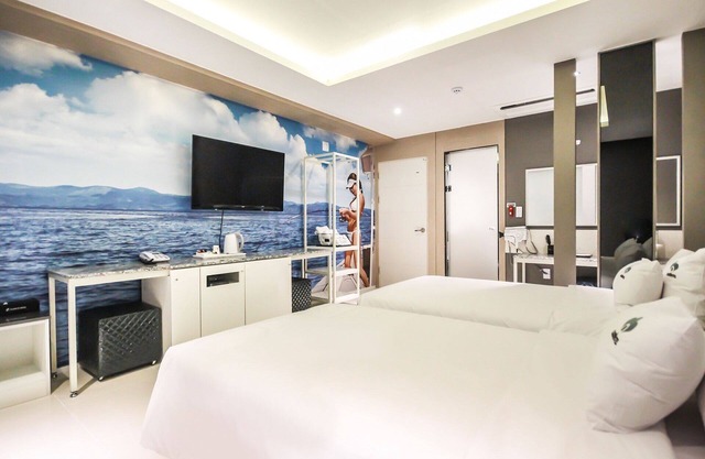 Yeongdeok Gangguhang Cloud Hotel