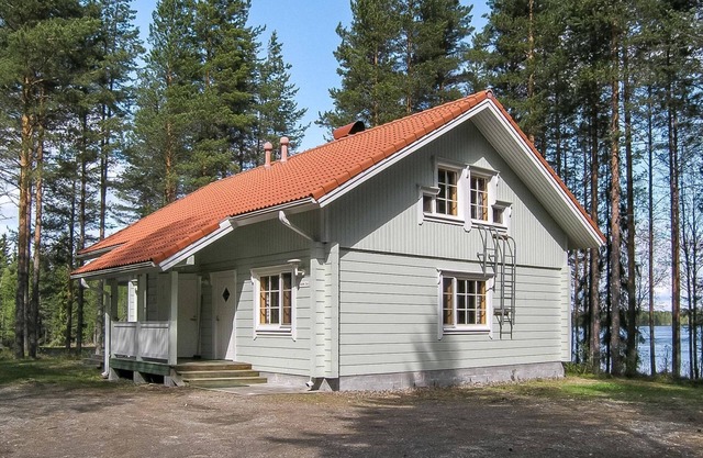 Yläneuvola niemi by Interhome