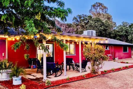 Yosemite Elements Sleeps 12 Pet Friendly Views