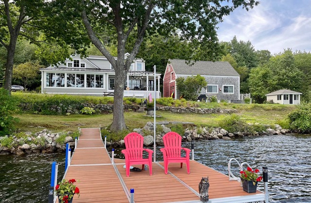 Your Own Private Lakefront Family Compound! - 250' Frontage w/ Spectacular Views